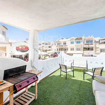 Marina Apartment *